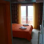 Zografia بيت ضيافة فراسنا
